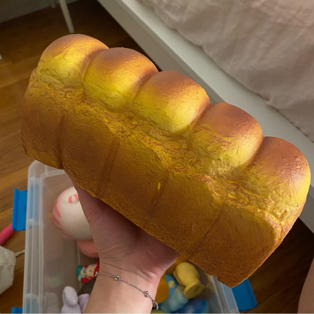 Eric Squishy Bread Loaf